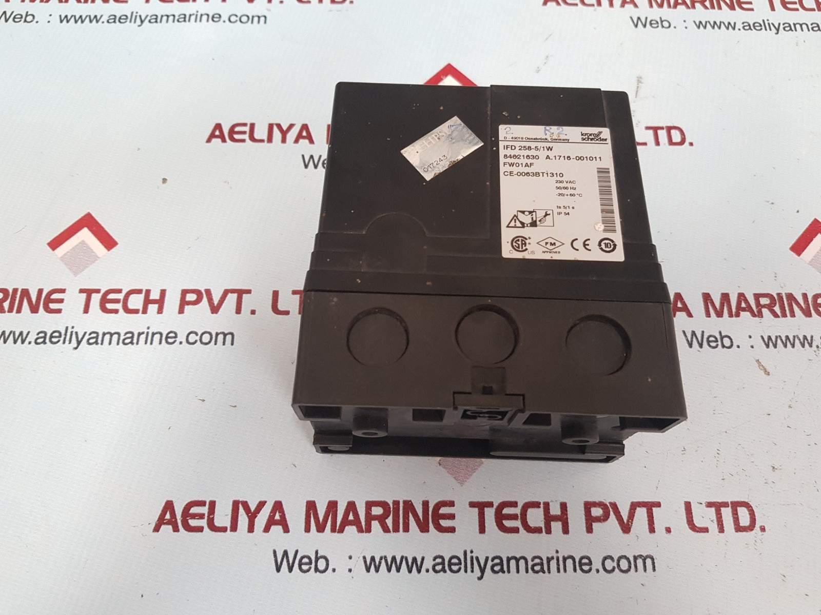 Kromschroder ifd 258-5/1w burner control unit 84621630