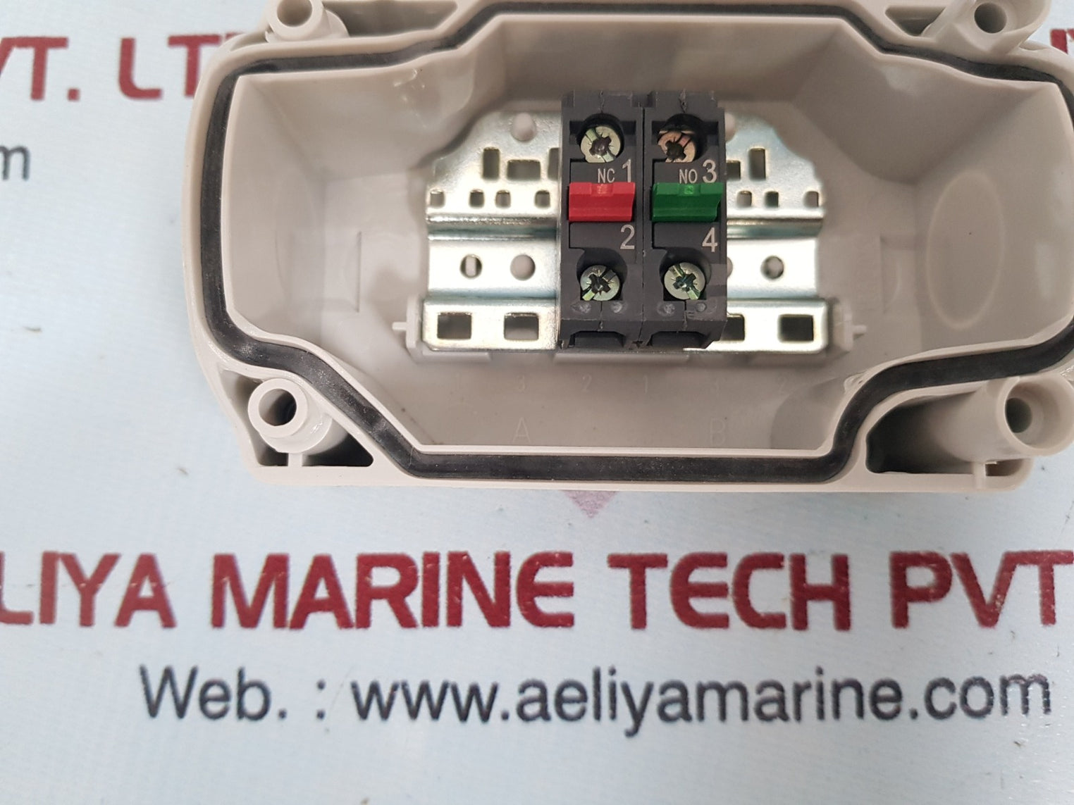 Schneider electric zen-l1121 contact block