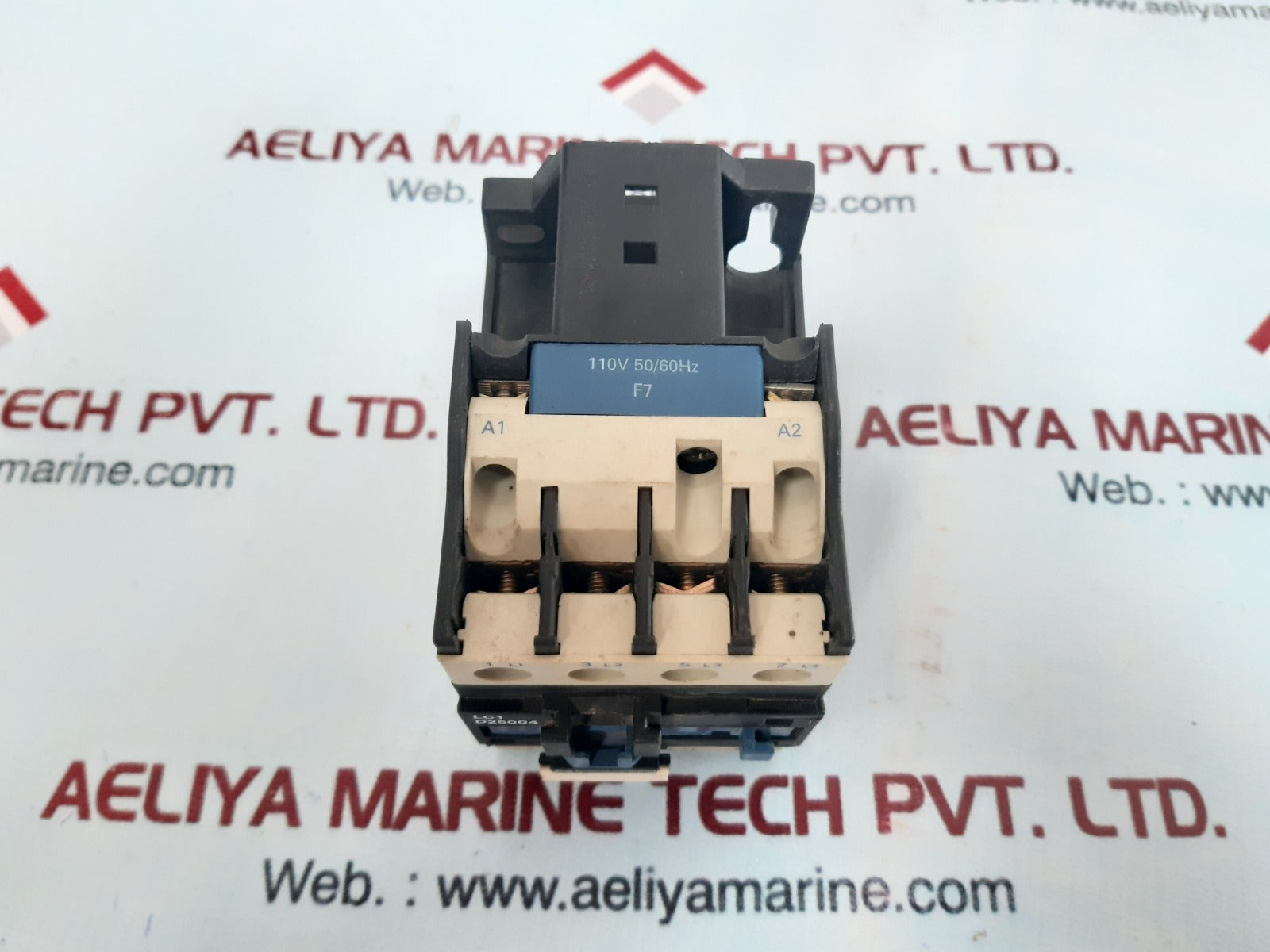Telemecanique lc1 d25004 contactor 110v 50/60hz