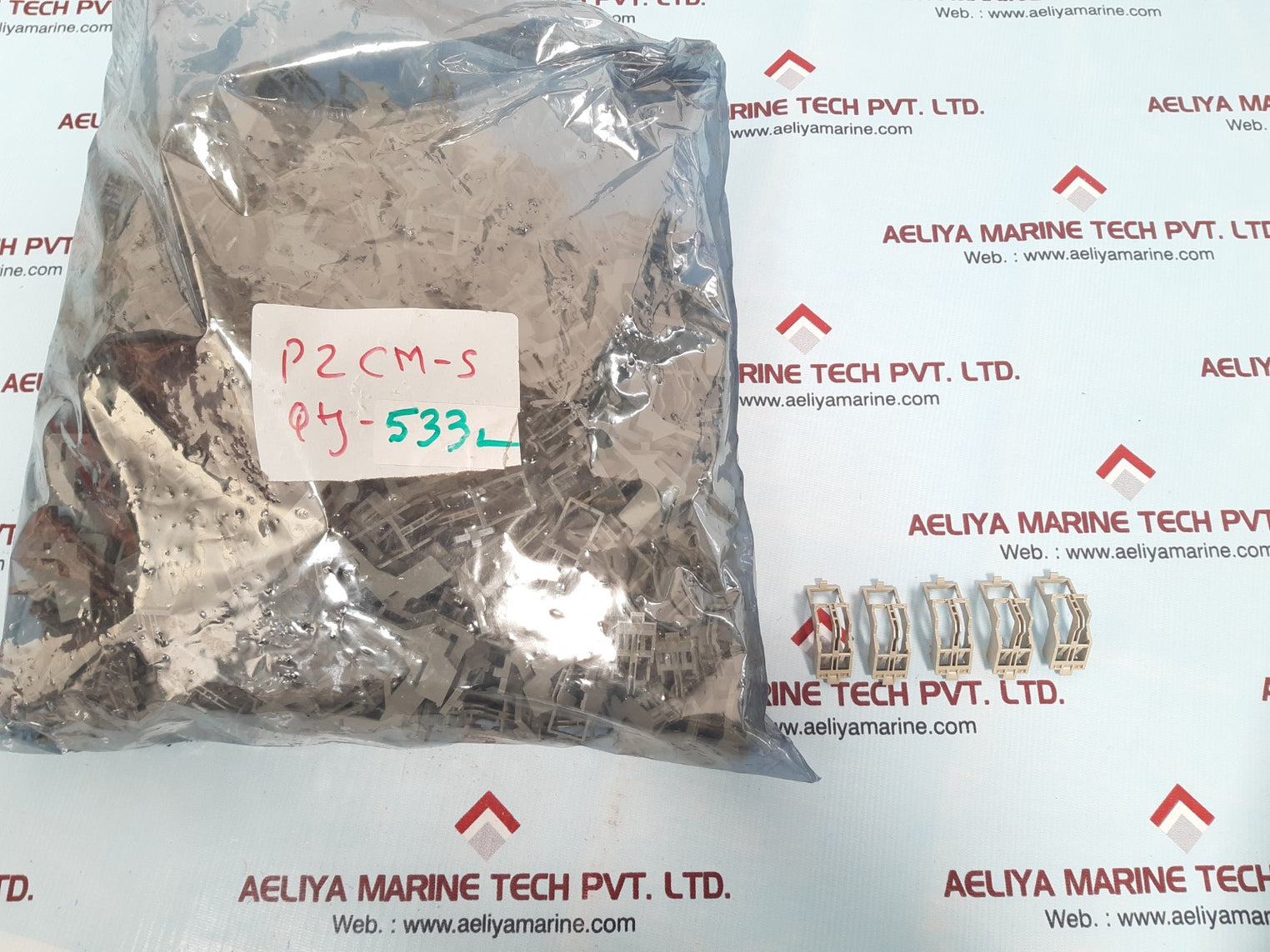 Set of 100x p2cm-s relay socket