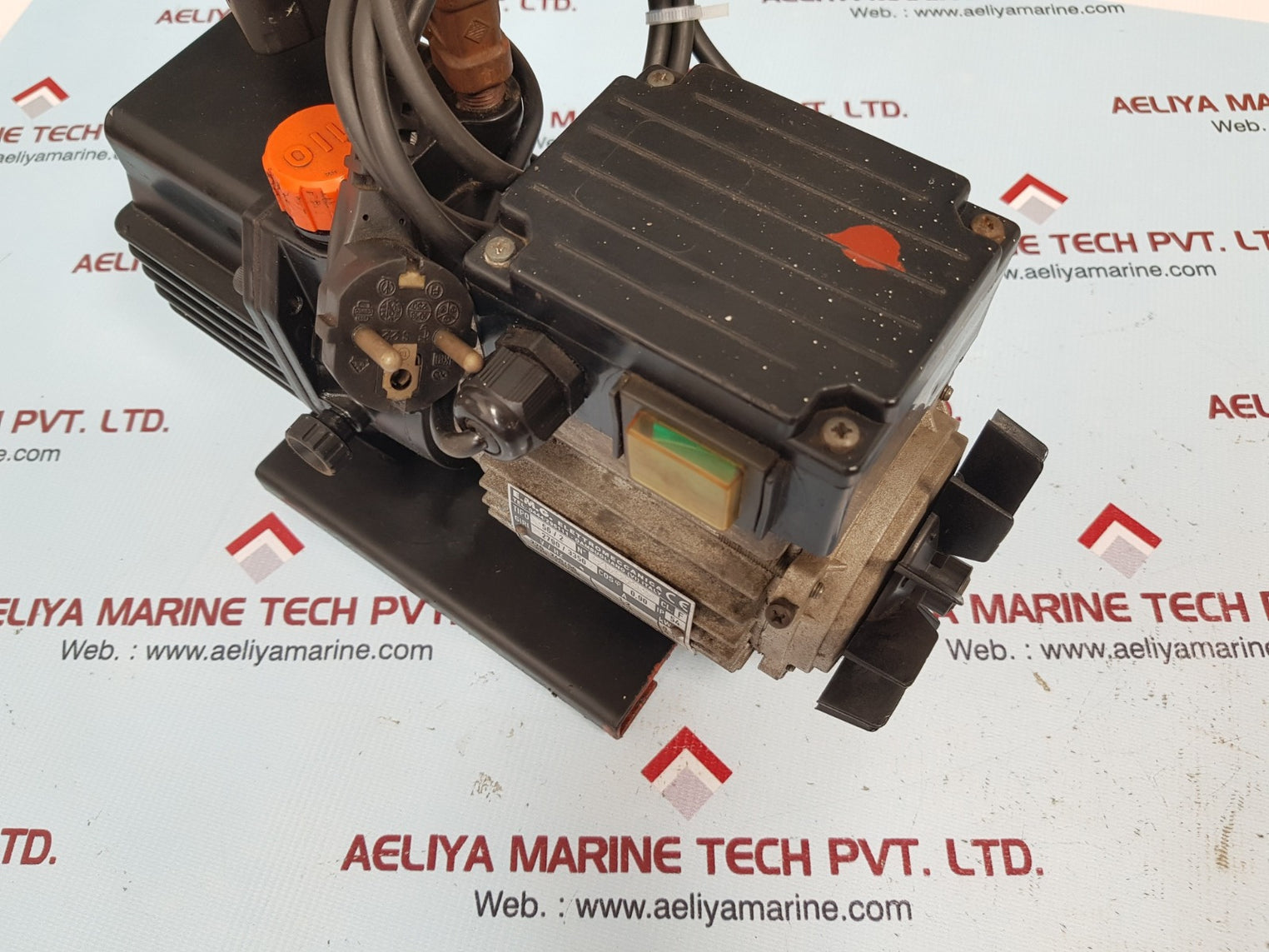 E.M.G Elettromeccanica 56/2 motor