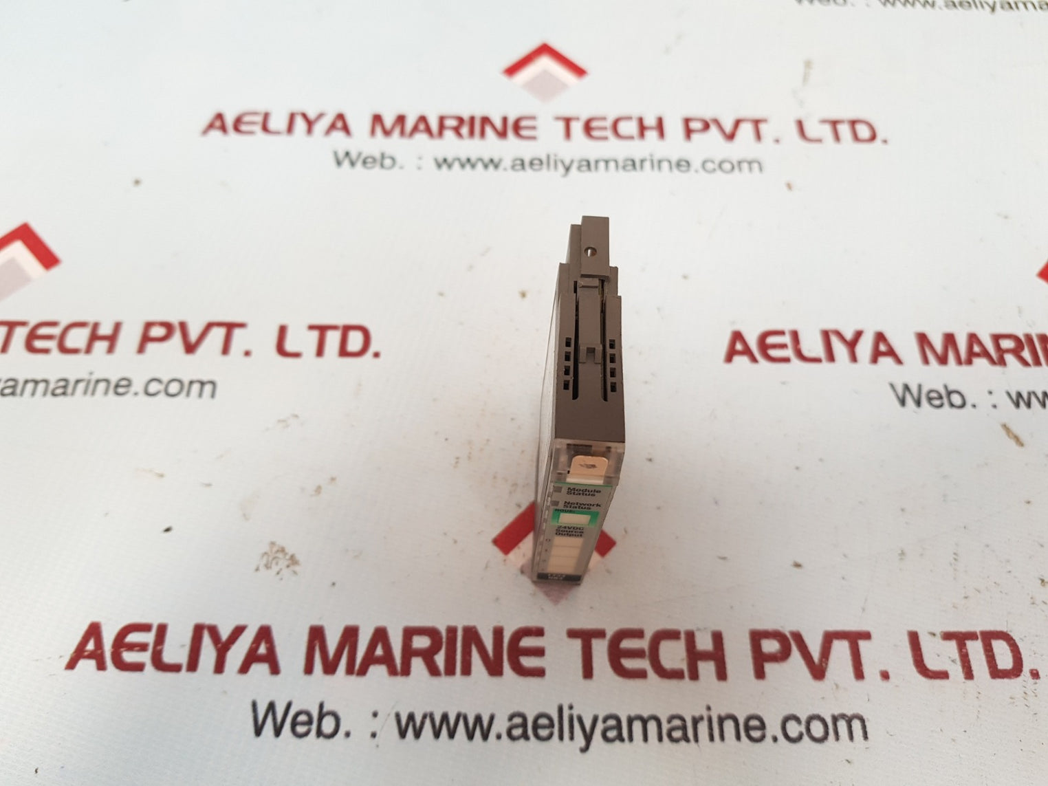 Allen-bradley 1734-ob4 ser C point i/o output module