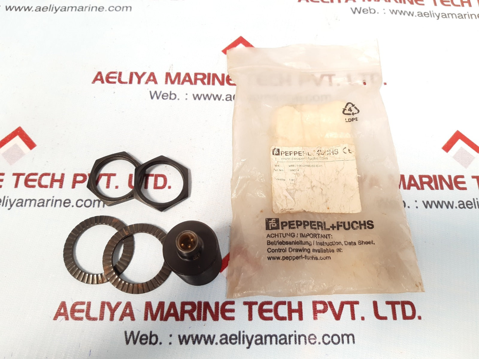 Pepperl+fuchs nrb10  nrb10-30gm50-e2-c-v1 proximity switch