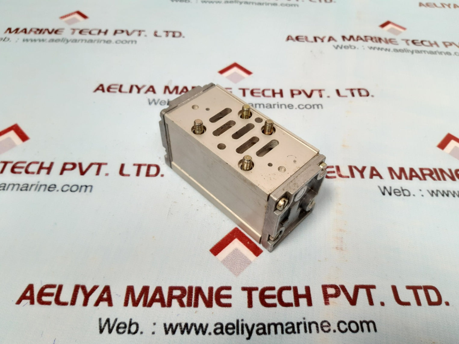 Festo 10855 j-5/2-1/4-d-1 pilot operated valve