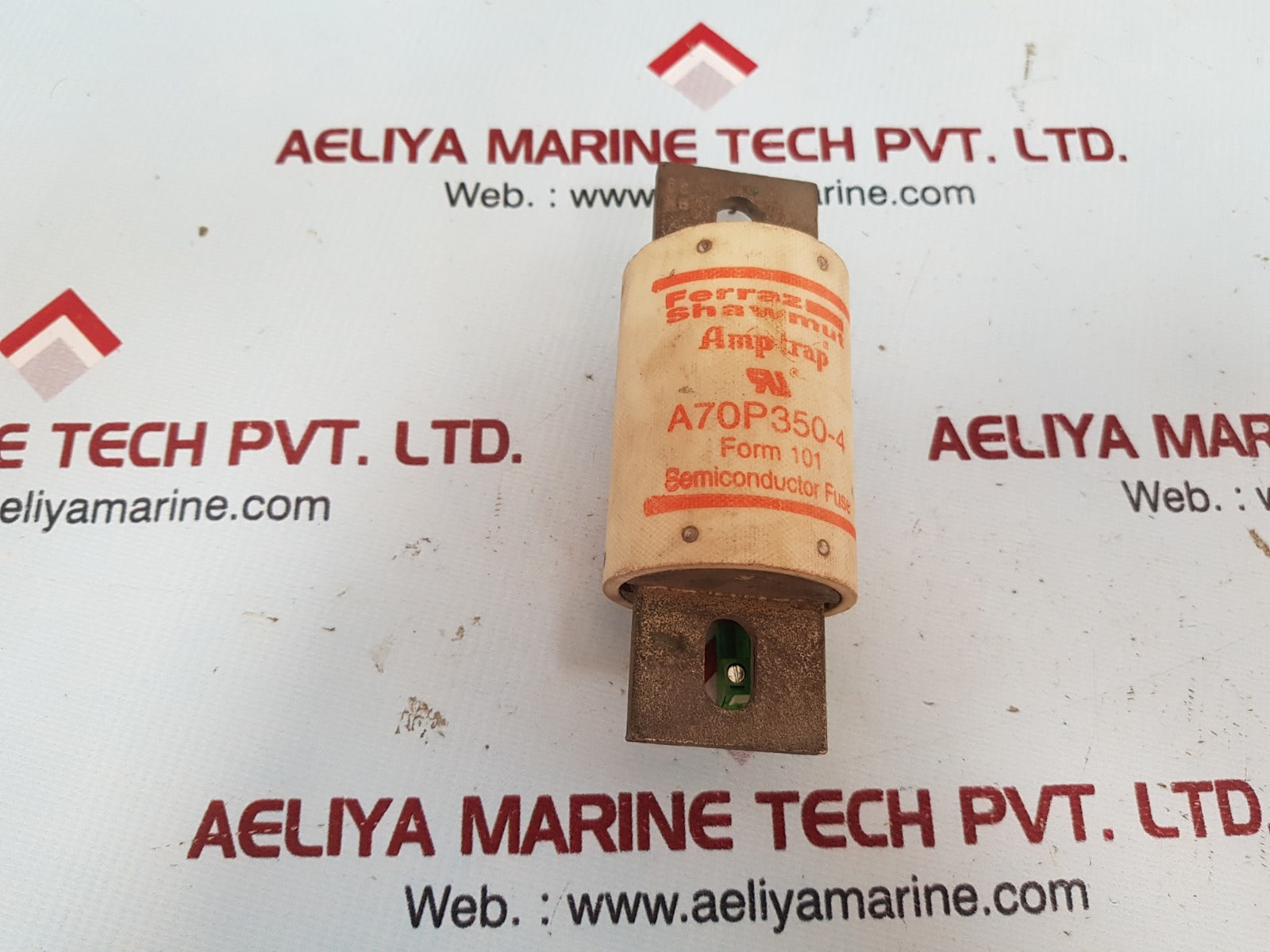 Ferraz shawmut amptrap a70p350-4 semiconductor fuse