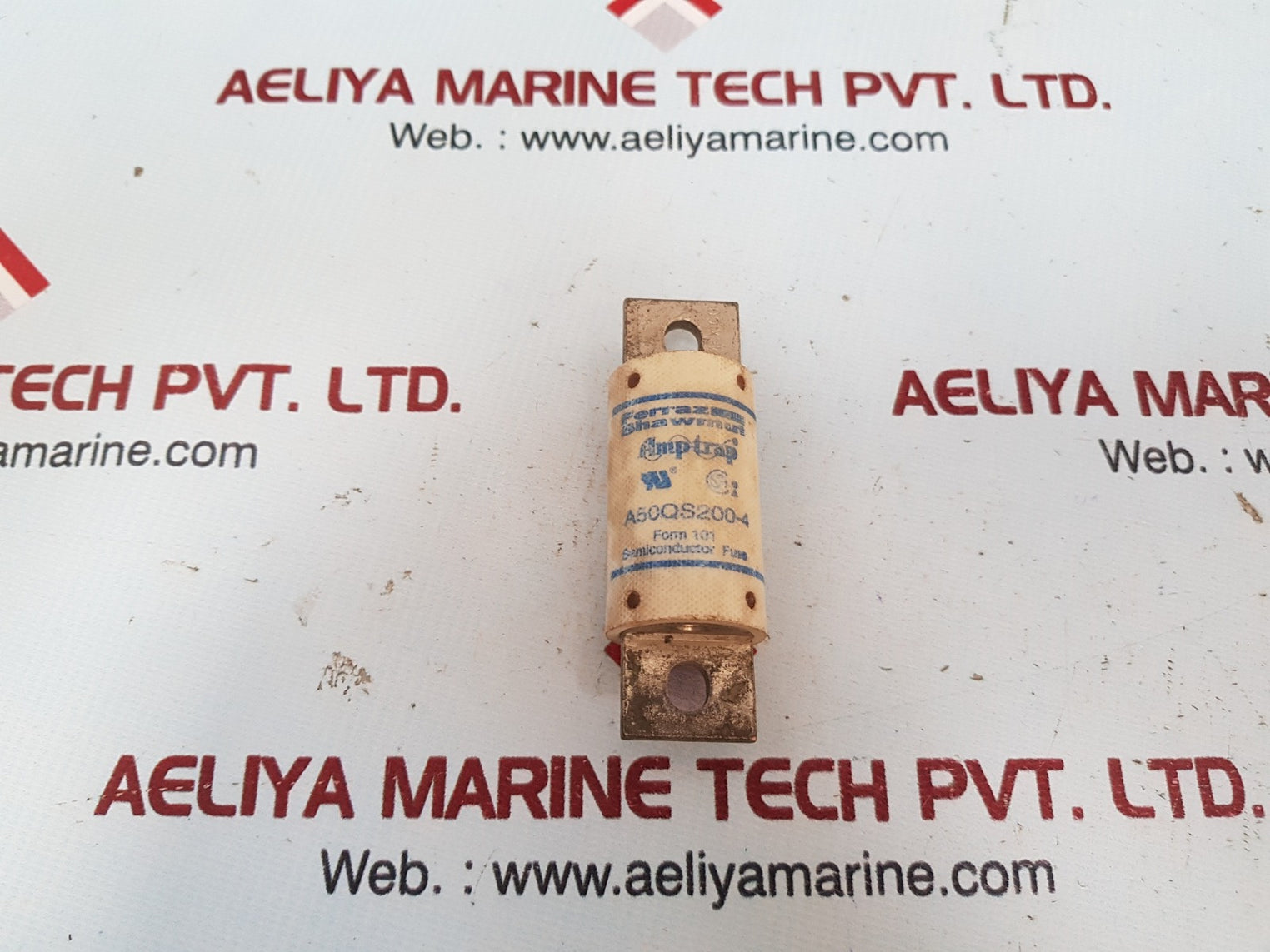 Ferraz shawmut amptrap a50qs200-4 semiconductor fuse