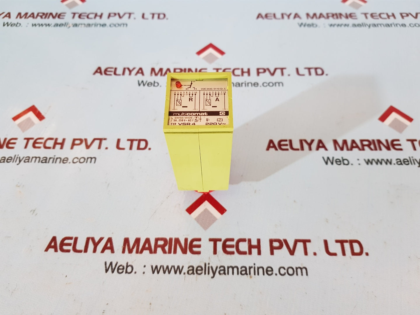 Multicomat vsr 4 time relay 220v