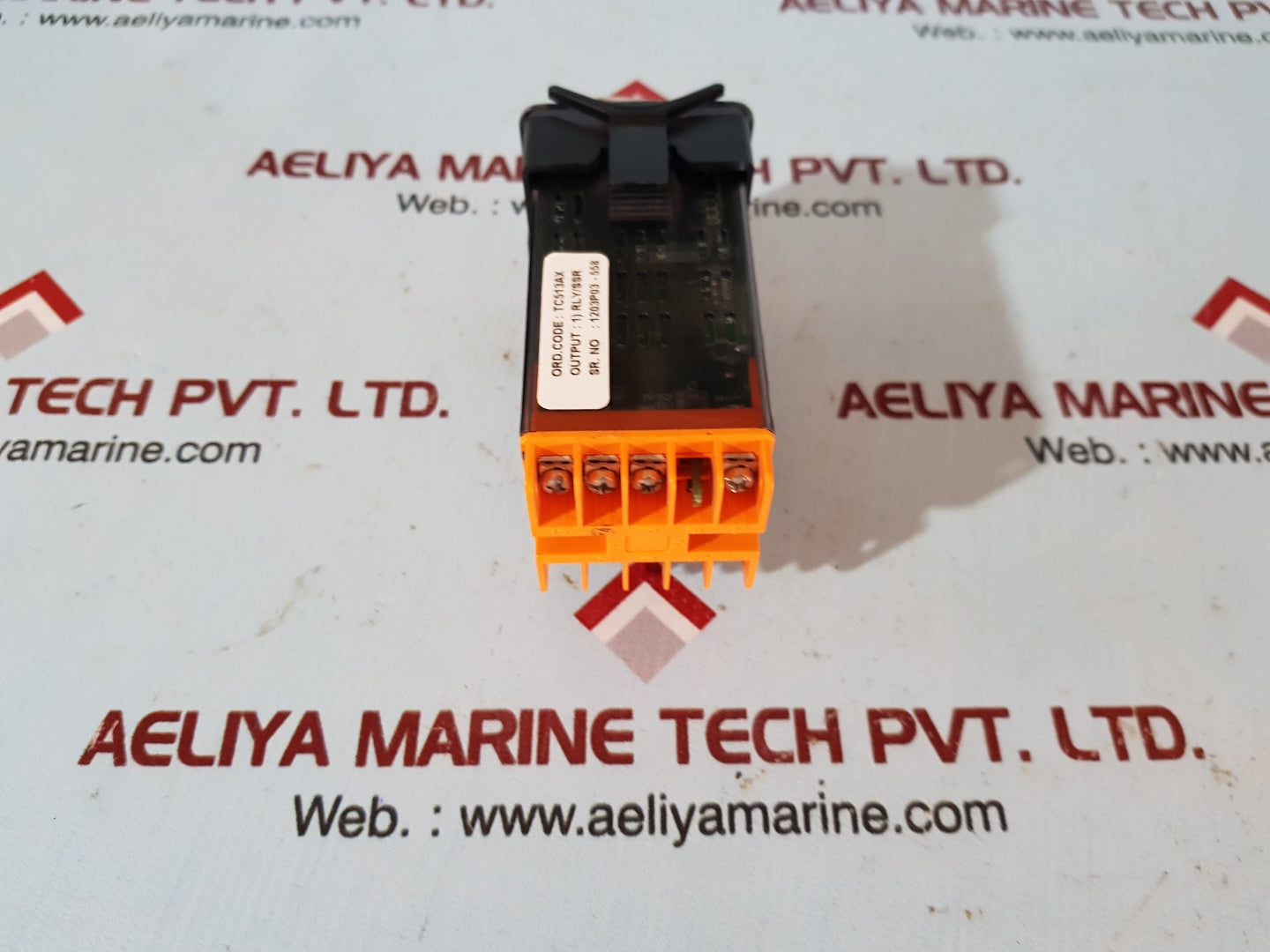Selec tc513 temperature controller
