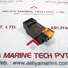 Set of 6x Omron pyf14a-e relay base socket