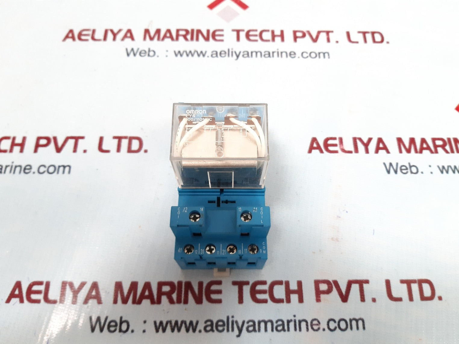 Finder 96.04 ly4 test button and socket base