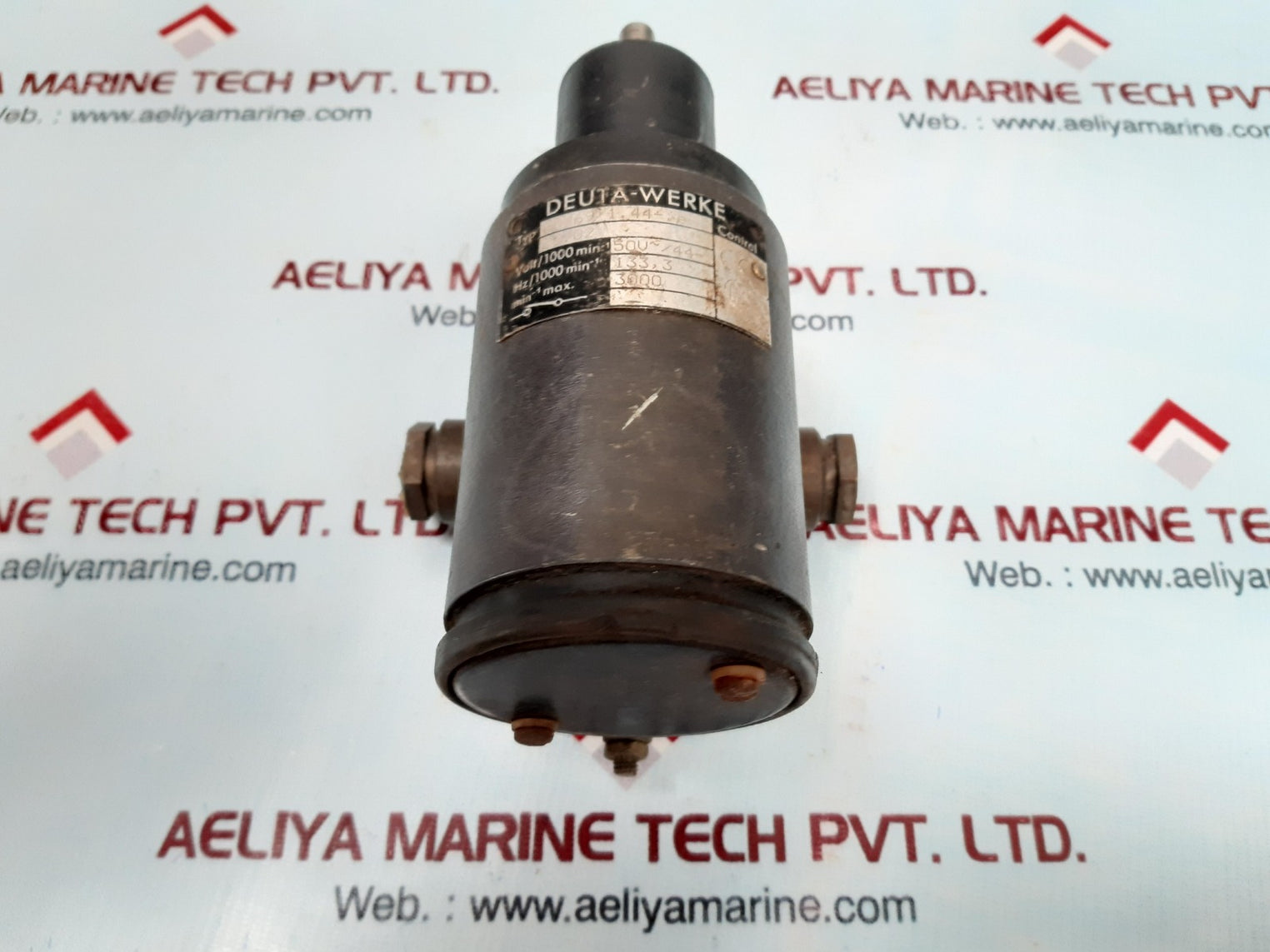 Deuta-werke efu69/1.44-.e generator tachometer 