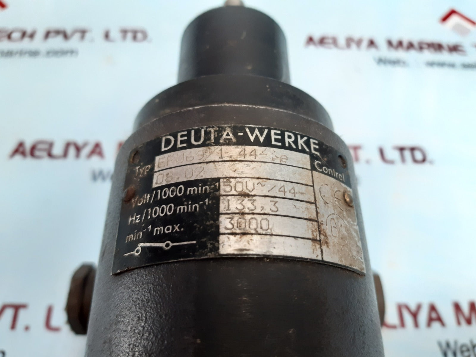Deuta-werke efu69/1.44-.e generator tachometer 