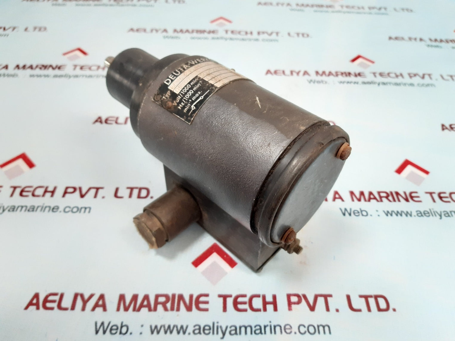 Deuta-werke efu69/1.44-.e generator tachometer 