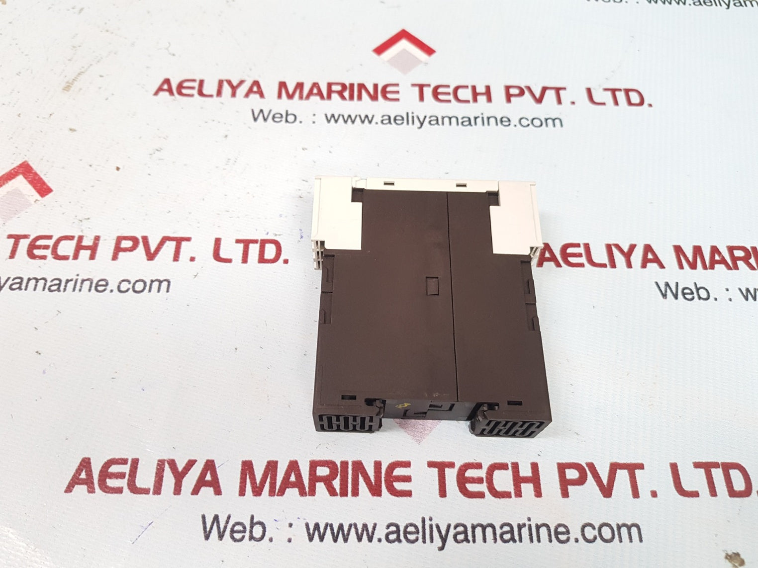 Siemens 3rp1525-1ap30 time relay 