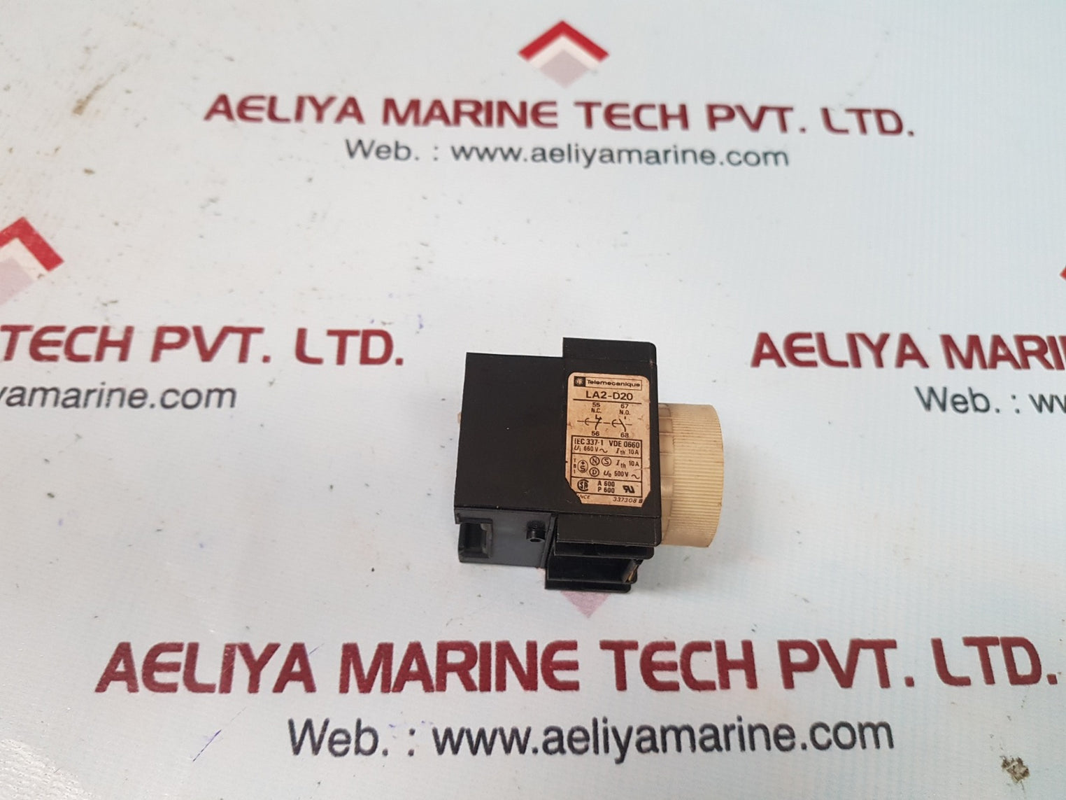 Telemecanique la2-d20 time delay module