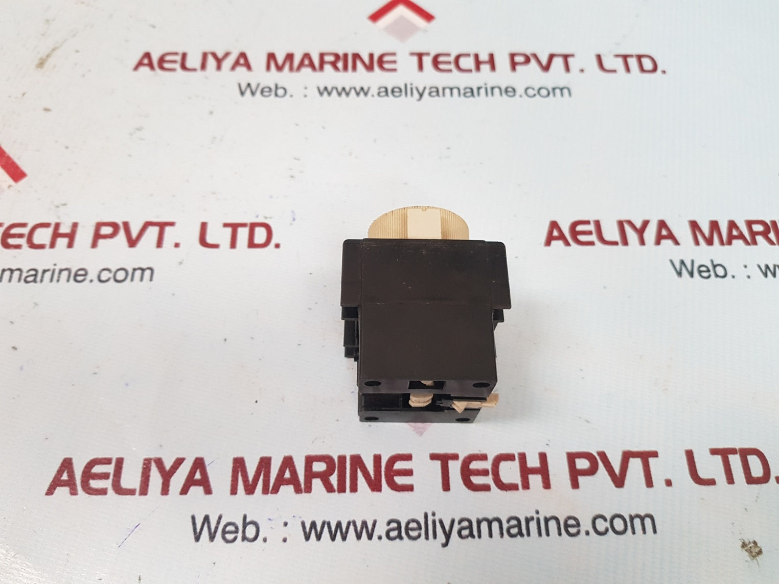 Telemecanique la2-d20 time delay module