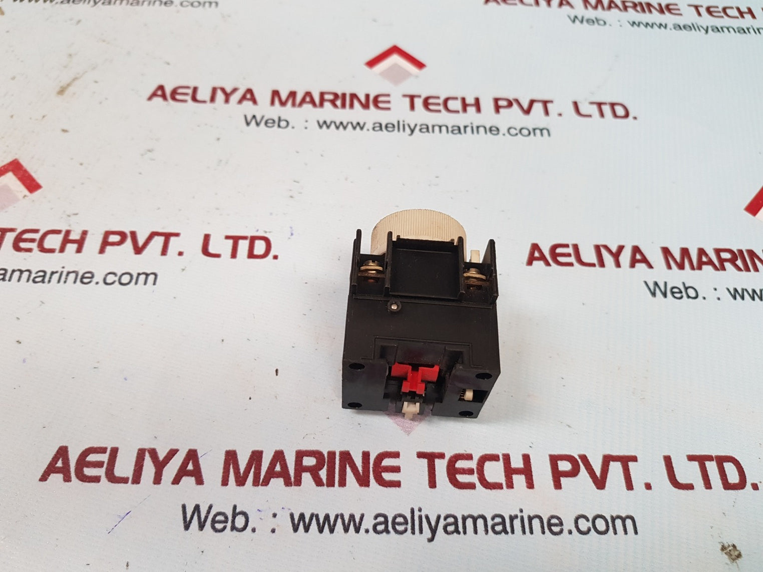 Telemecanique la2-d2/la3-d2 relay timer