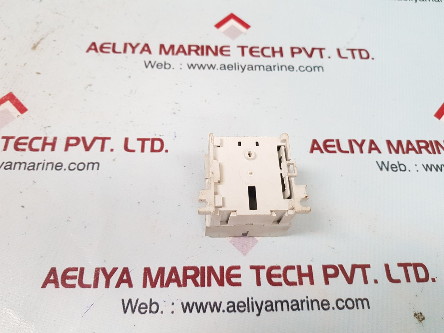 Allen-bradley 700-m400 control relay ser A