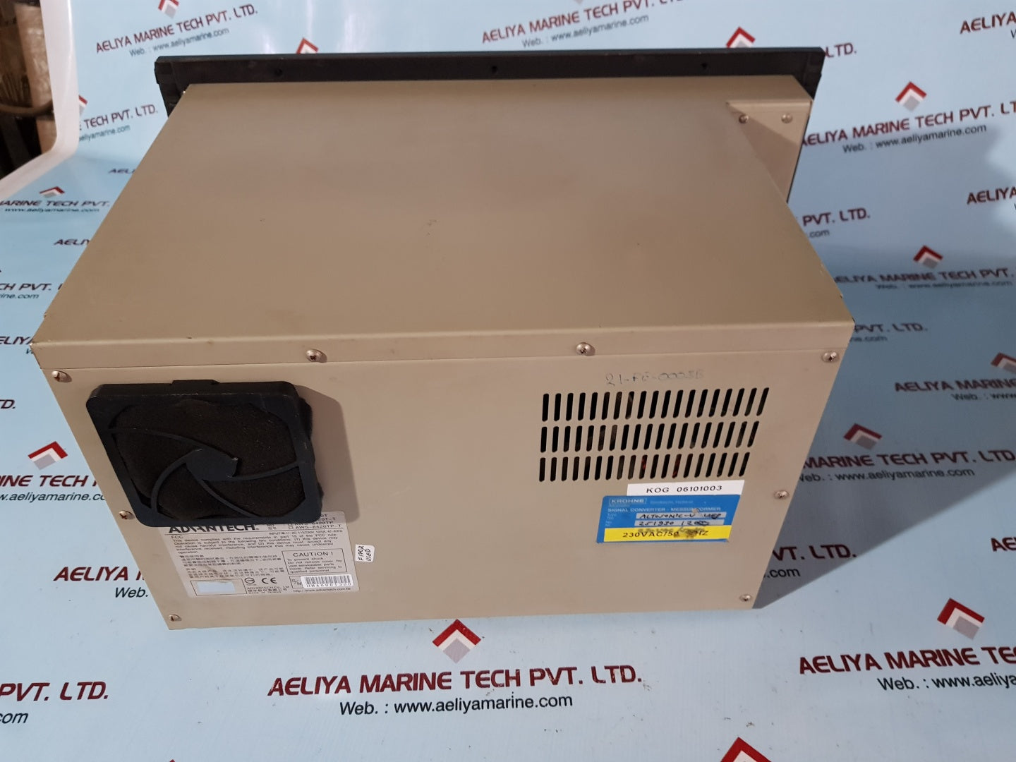 Advantech aws-8420t workstation operator interface