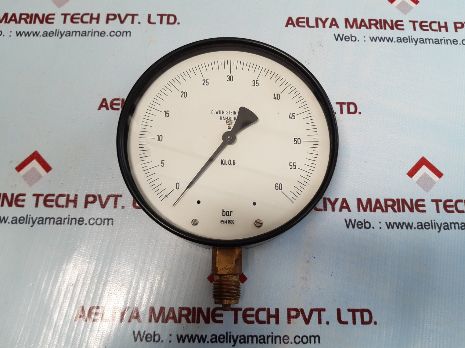 C.wilh.stein sohn kl.0,6 manometer pressure clock