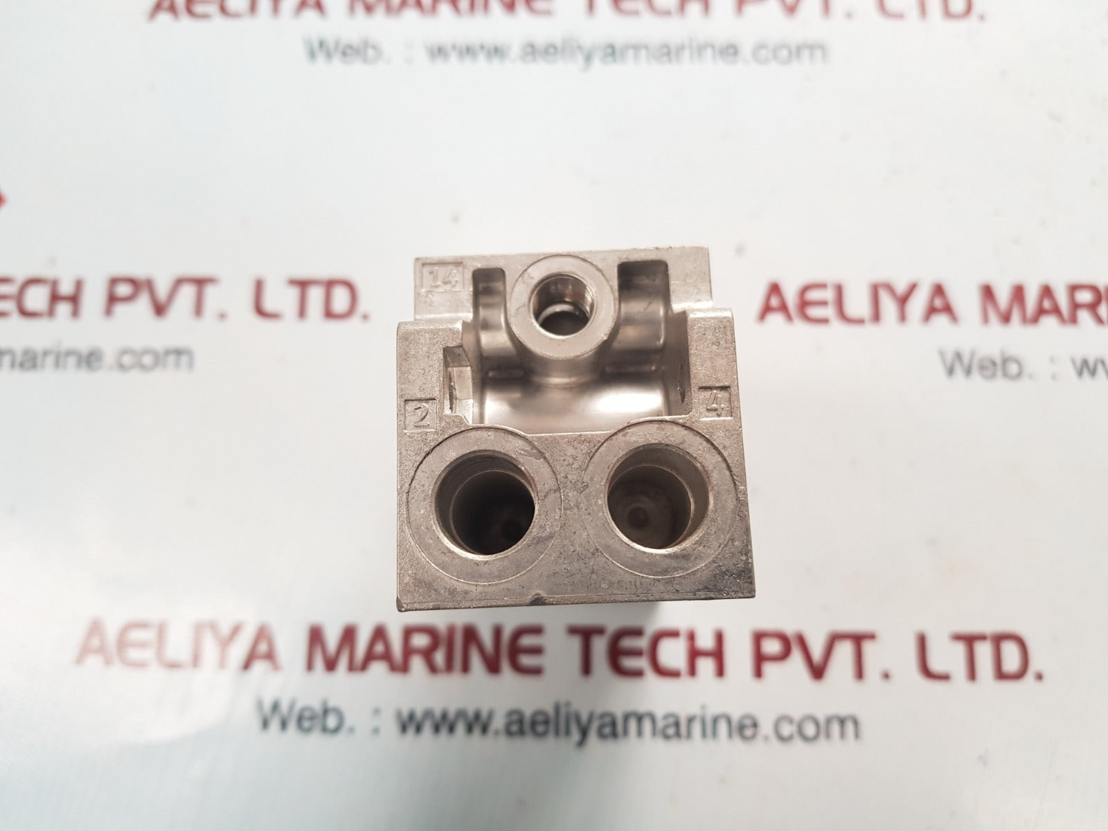 Festo navw-1/4-1-iso sub base 