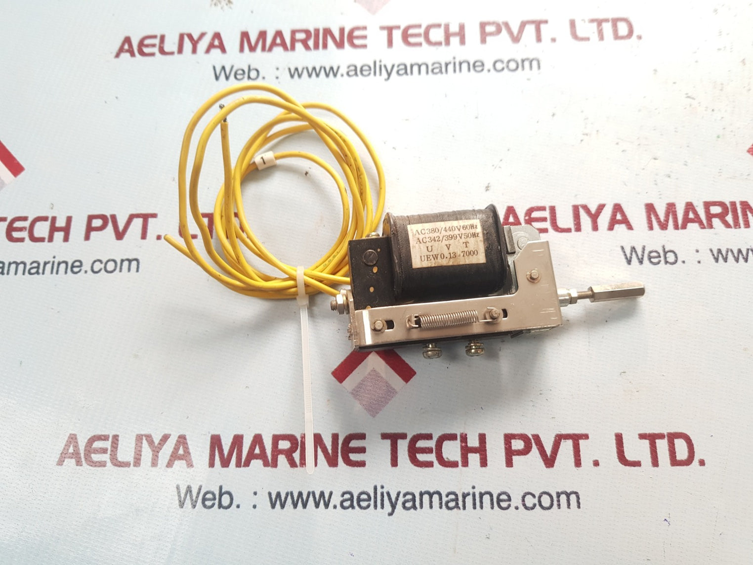 Uvt uew 0.13-7000 transformer