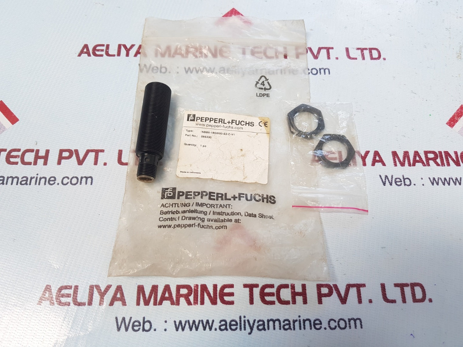 Pepperl+fuchs nbb5-18gm50-e2-c-v1 proximity switch 085330