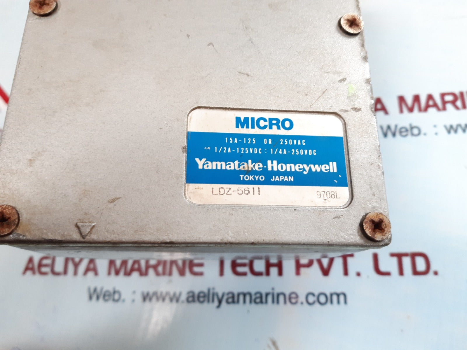 Yamatake-honeywell ldz-5611 micro limit switch 250vac