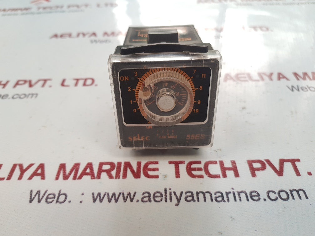 Selec 55es-p8-230 panel mounted timer – Aeliya Marine Tech