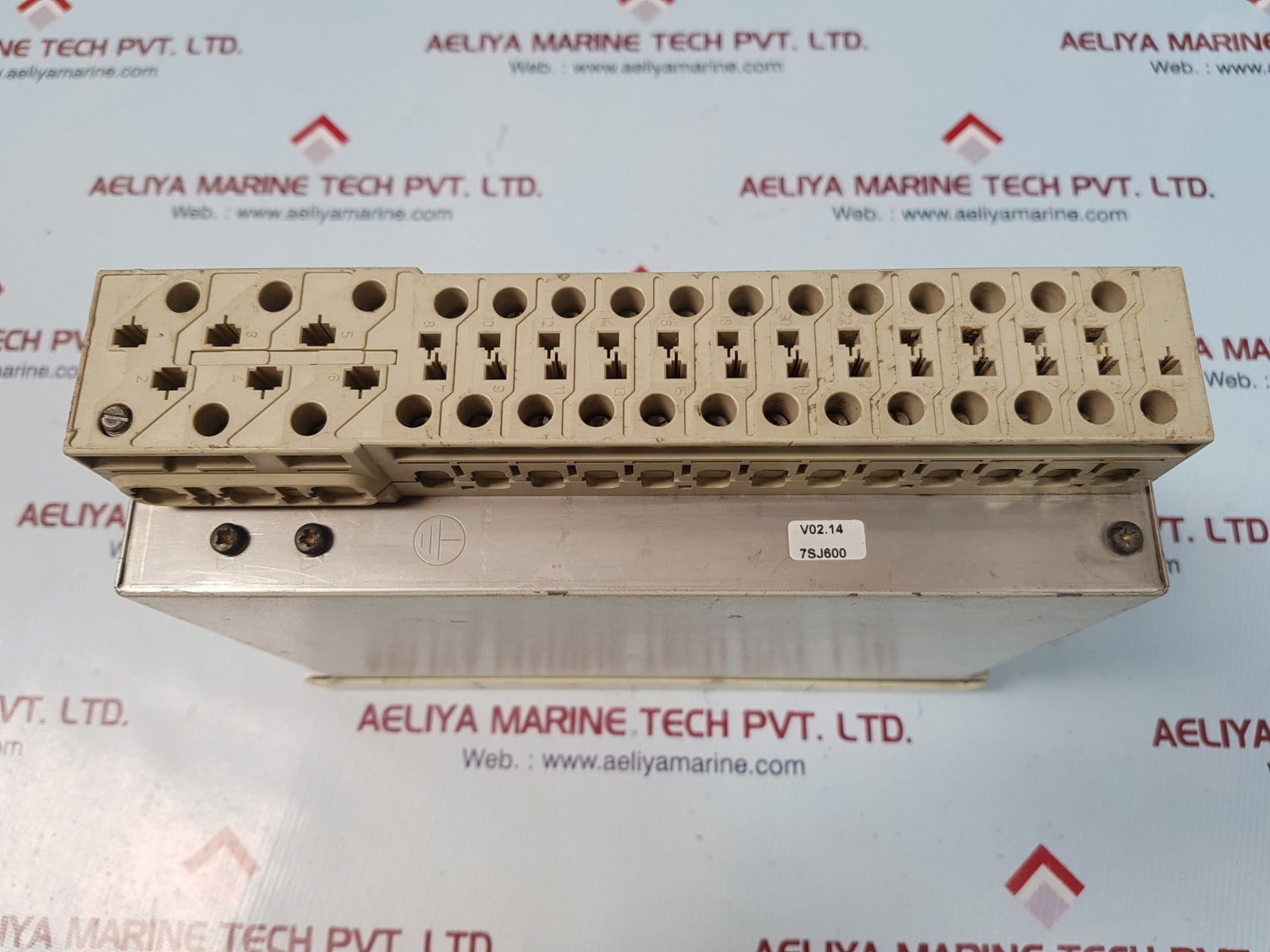 Siemens 7sj6001-4ea00-0da0/bb relay