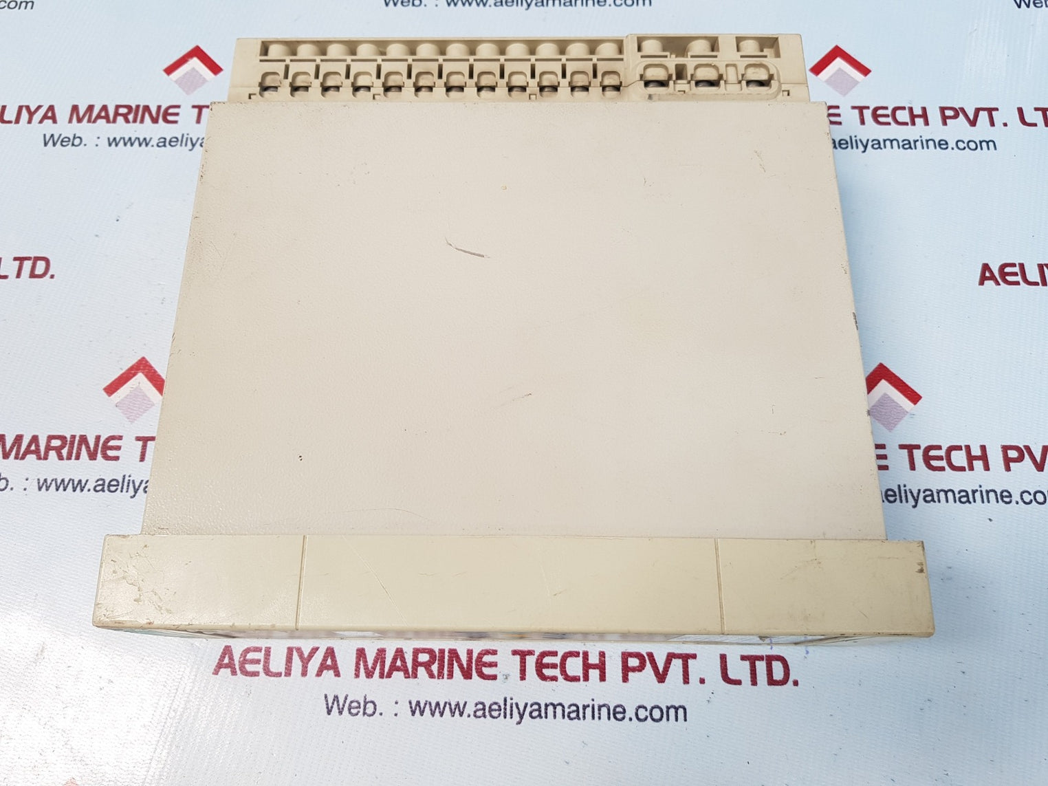 Siemens 7sj6001-4ea00-0da0/bb relay