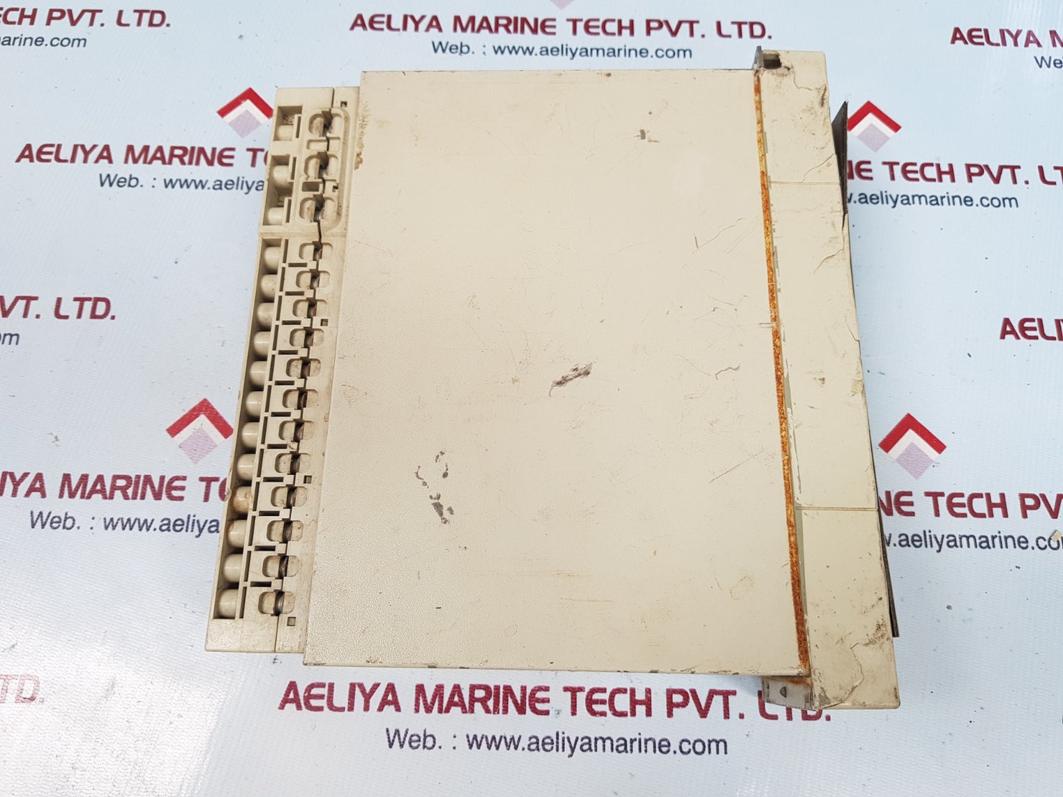 Siemens 7sj6005-4ea00-0da0 overcurrent protection relay