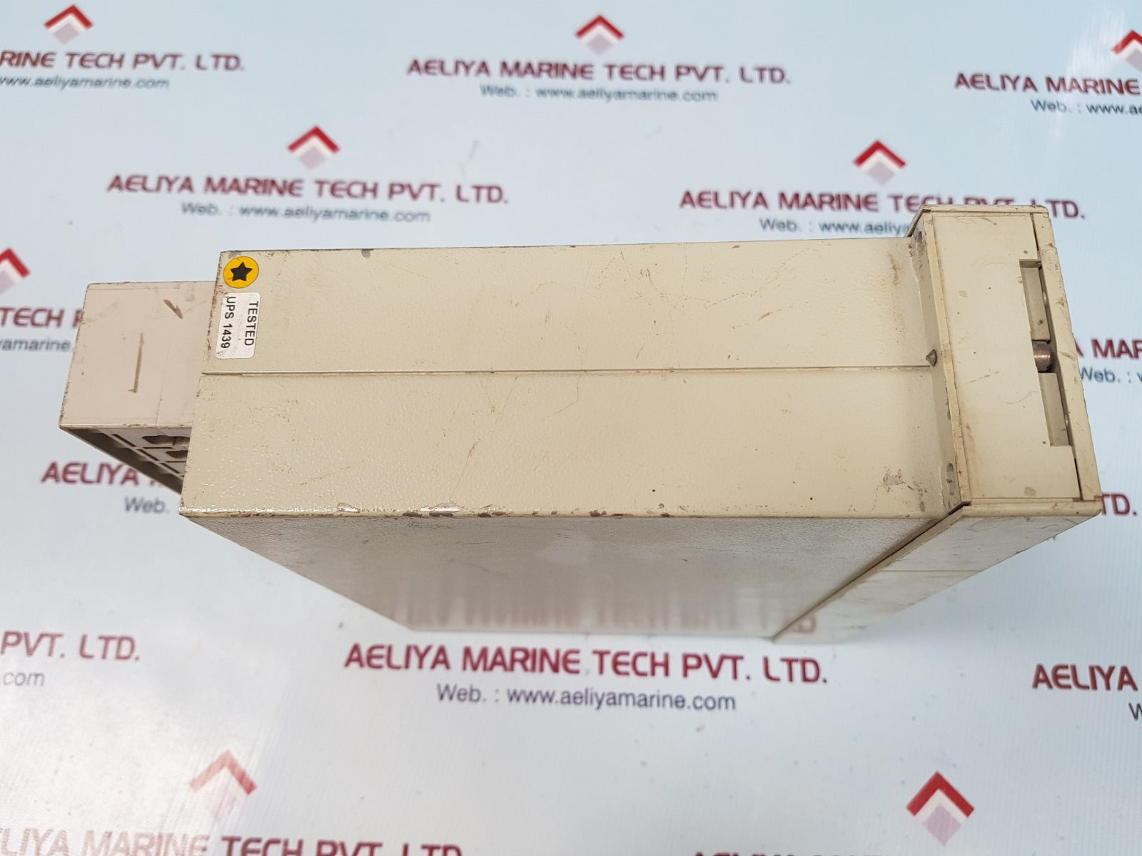 Siemens 7rw6000-4ea00-0da0/bb protection relay