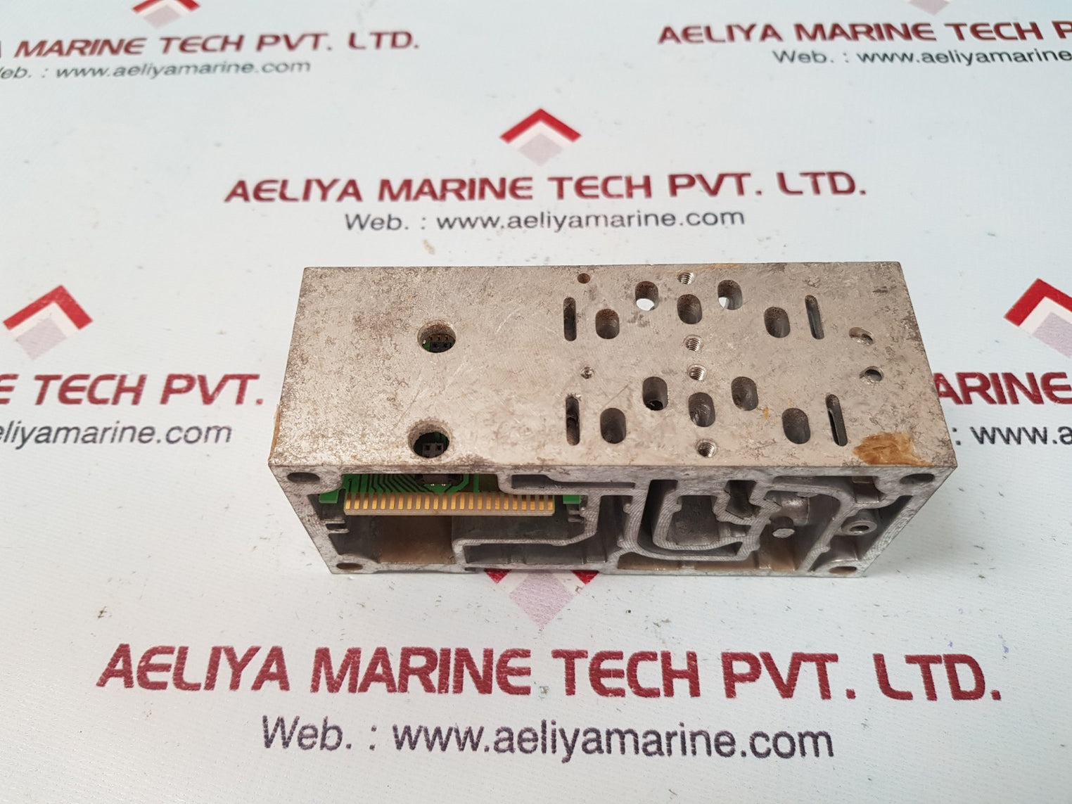 Festo vabv-s4-1s-g14-2t2 manifold sub-base used