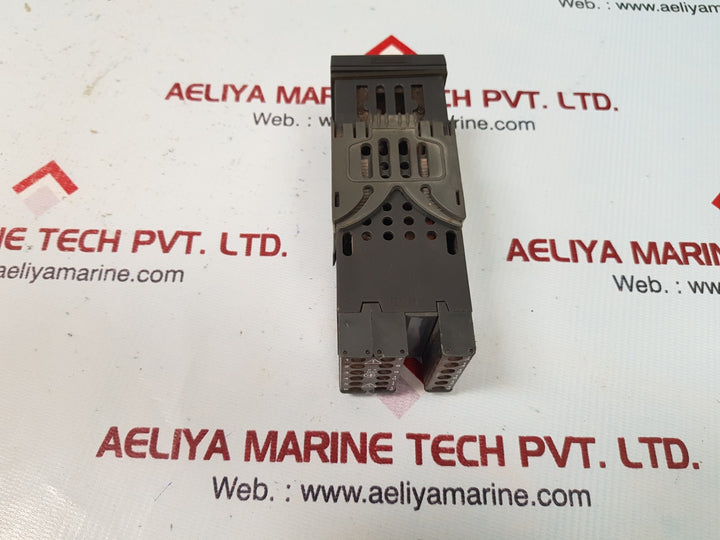 Ascon m1-3000-0000 temperature controller