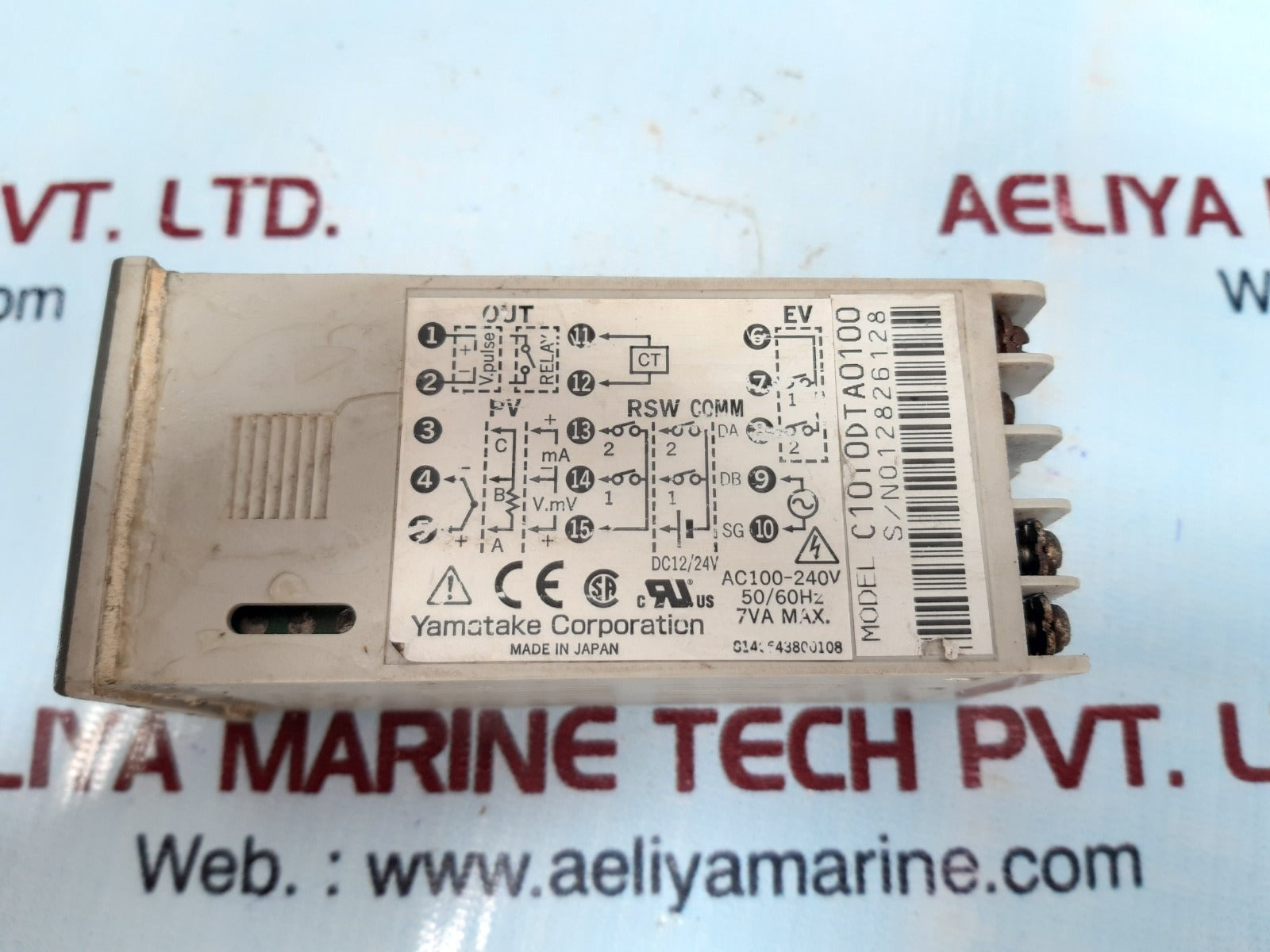 Yamatake sdc10 temperature controller ac100-240v