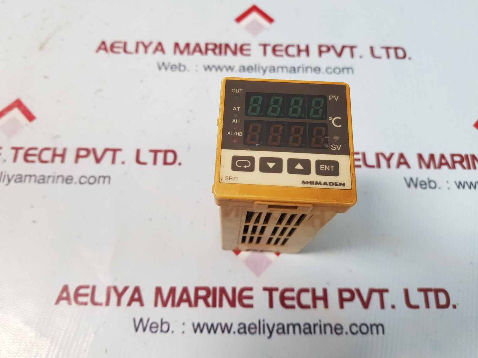Shimaden sr71-8y1-1c temperature controller