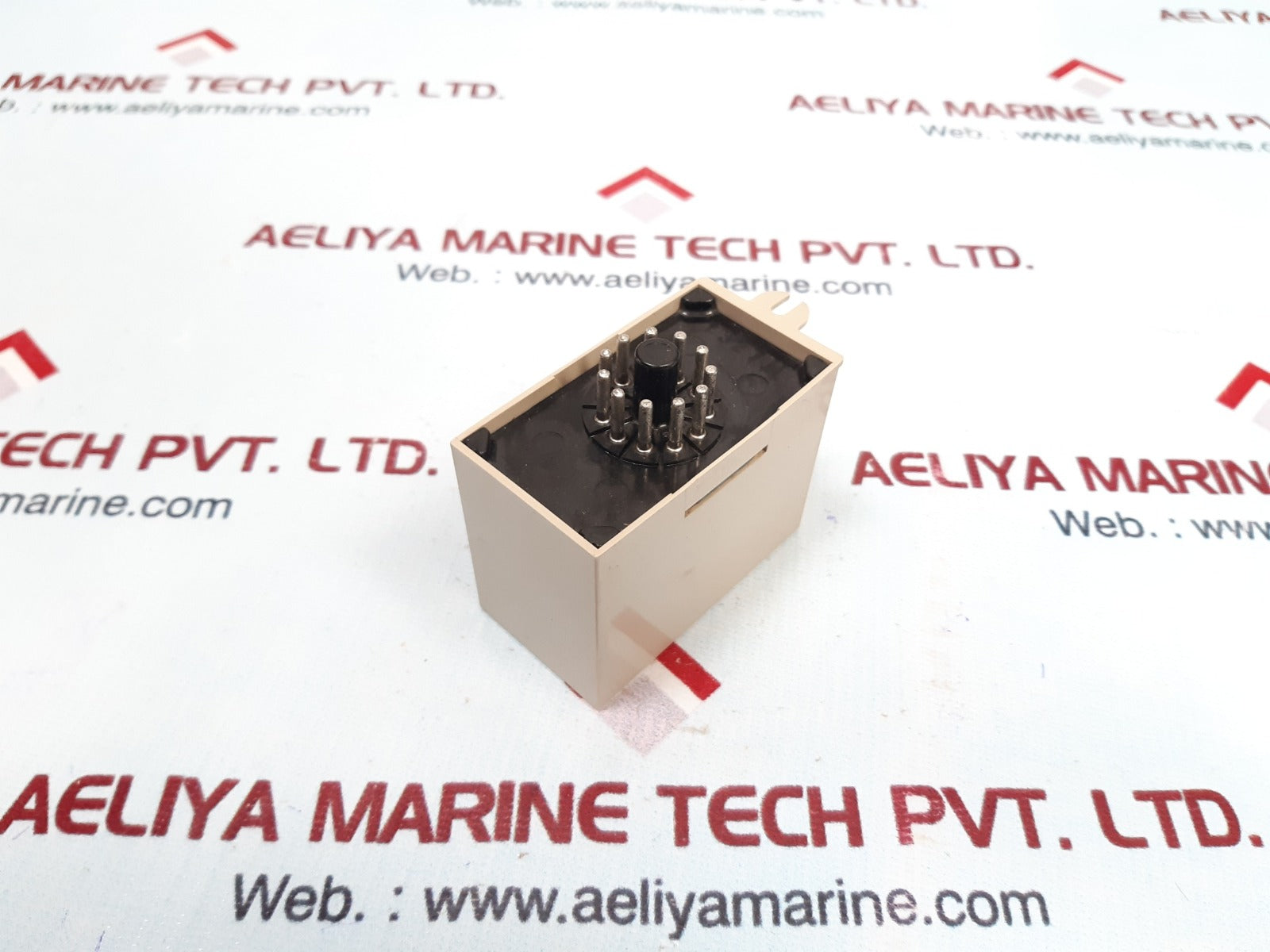 Omron 61f-11 relay unit