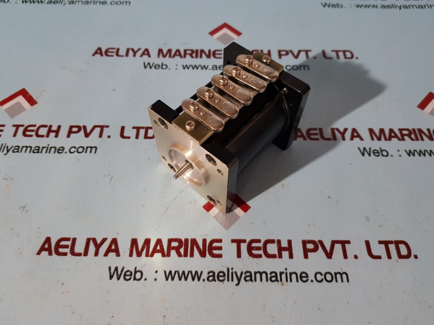 Tamagawa ts 868 n6e2 servo motor 110v 60hz