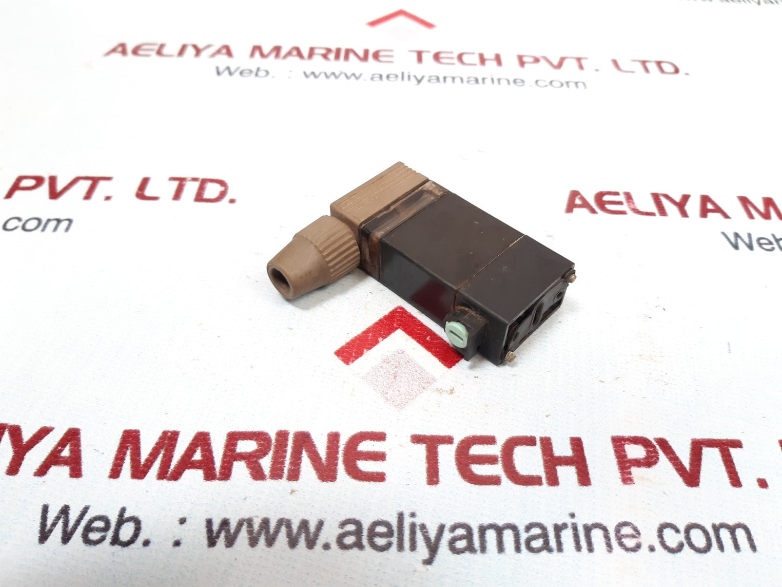 Burkert 055835r solenois valve