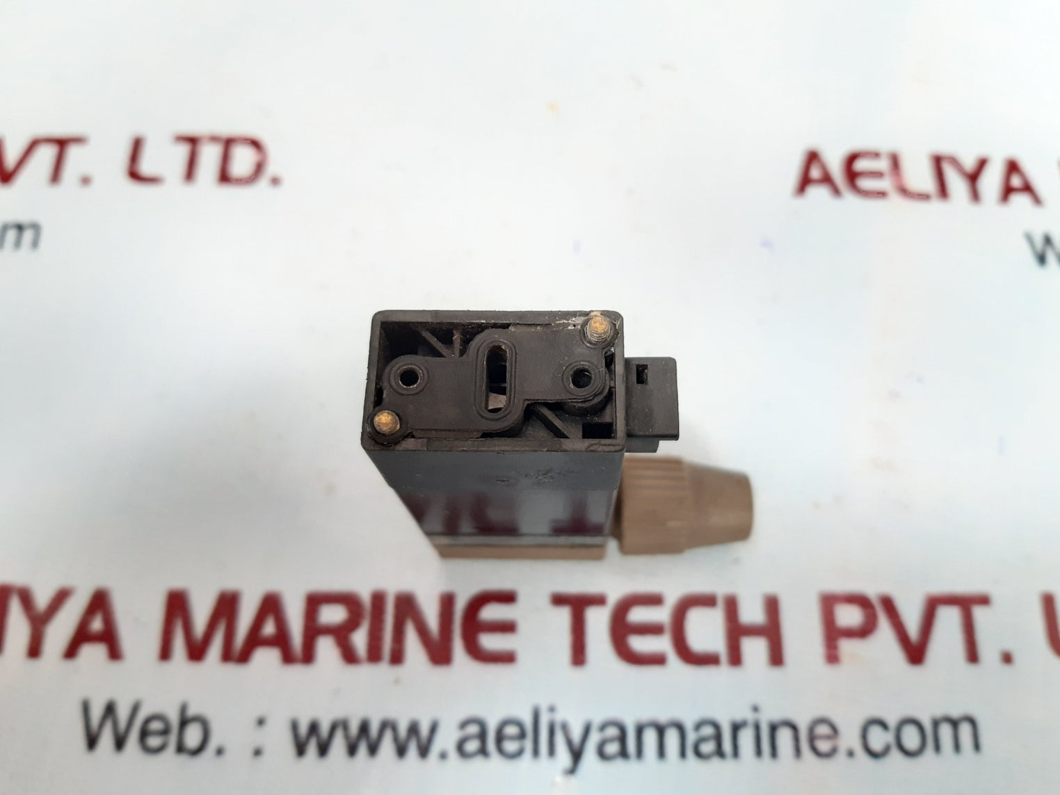 Burkert 055835r solenois valve