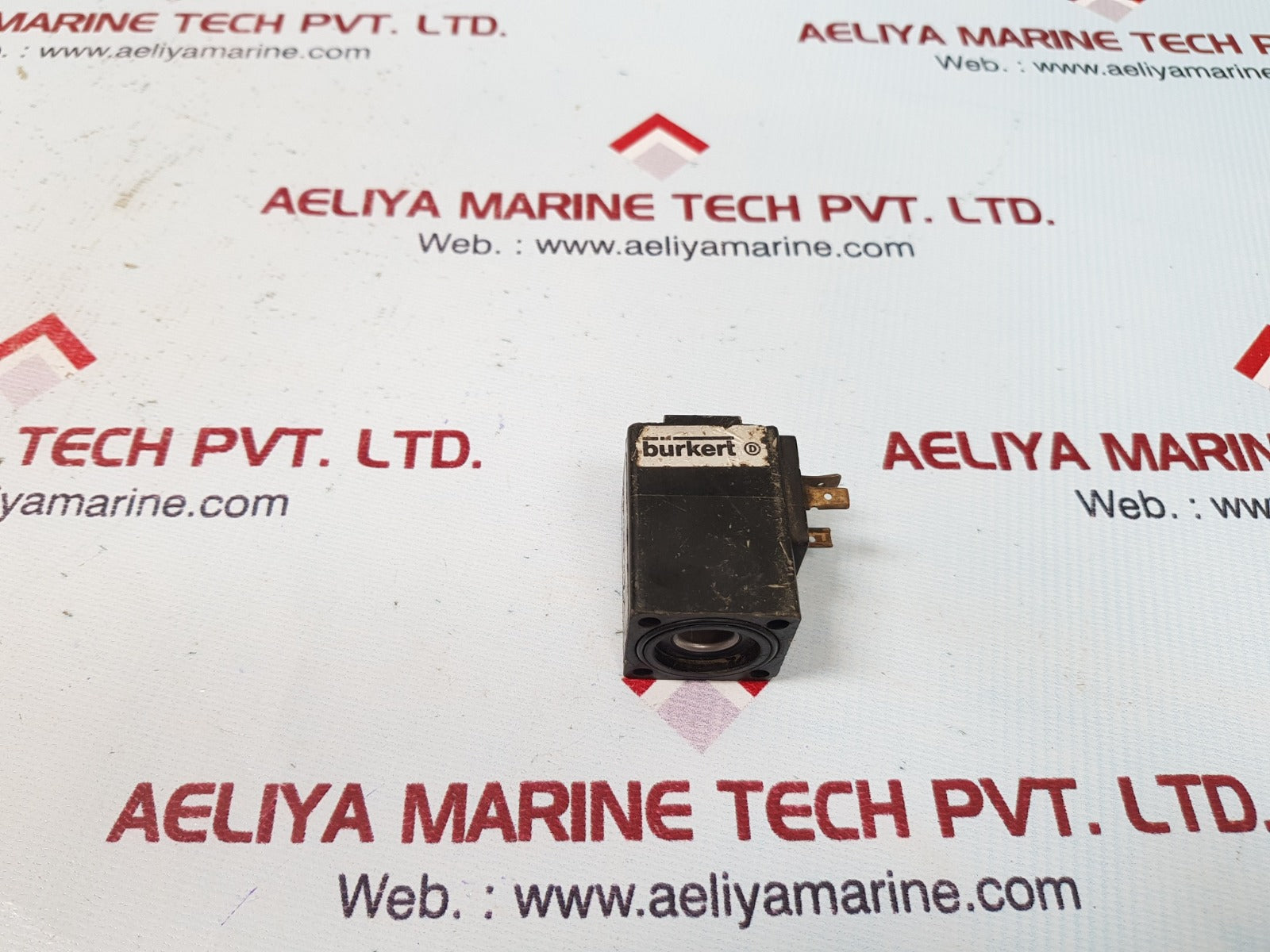 Burkert 211 a solenoid valvae 220v 50hz 
