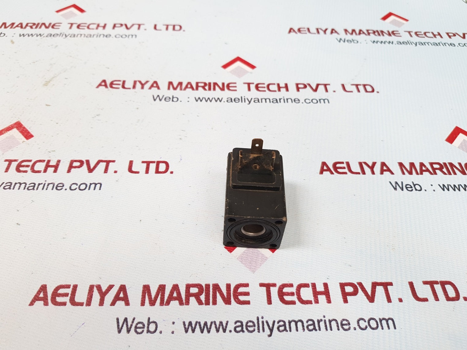 Burkert 211 a solenoid valvae 220v 50hz 