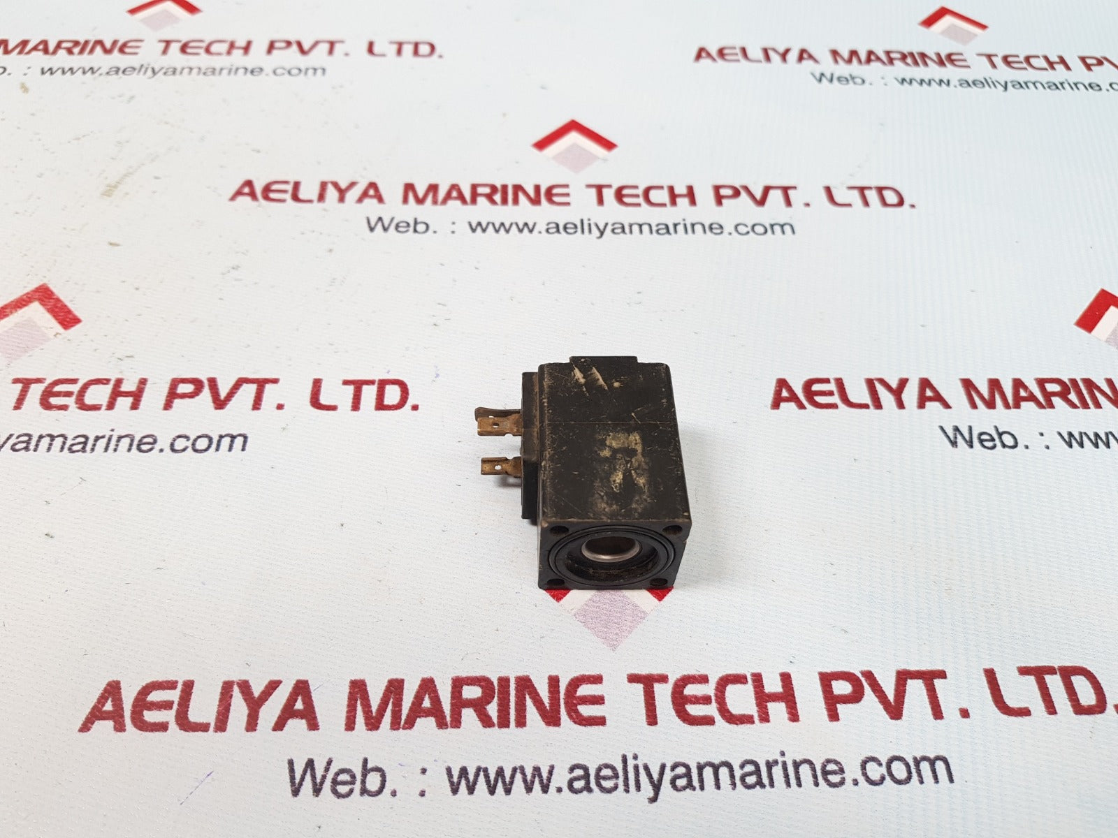 Burkert 211 a solenoid valvae 220v 50hz 