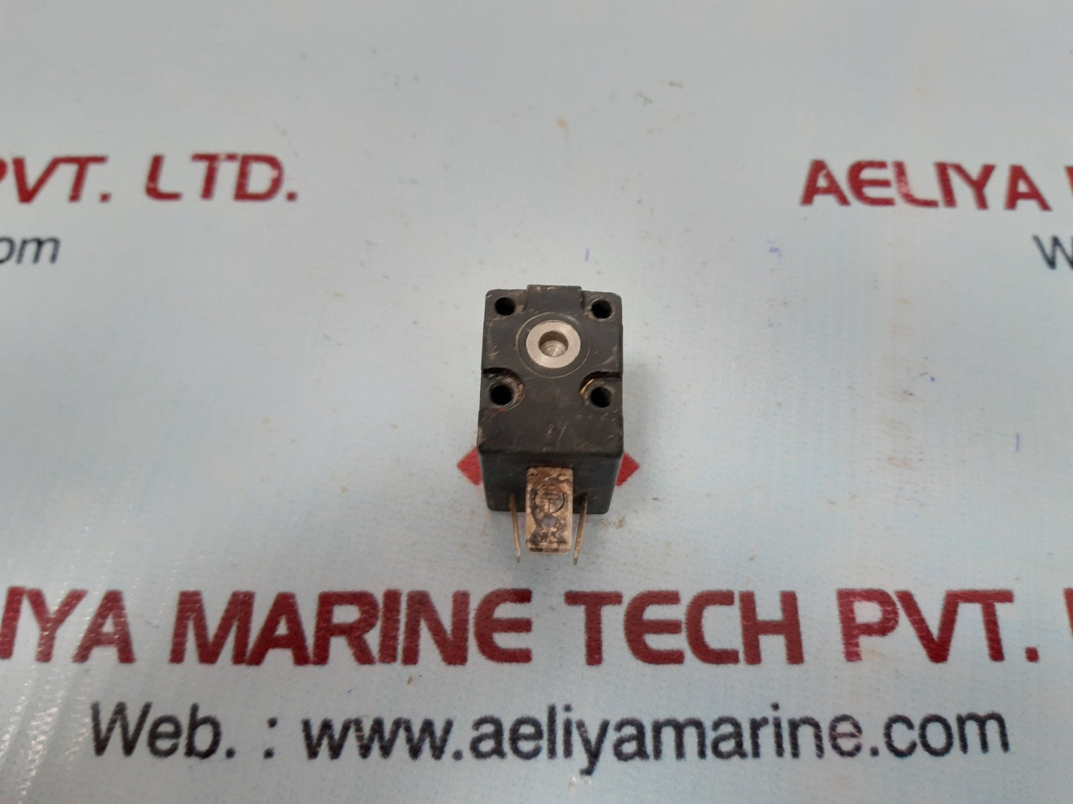 Burkert 045328a solenoid coil 24v 4w