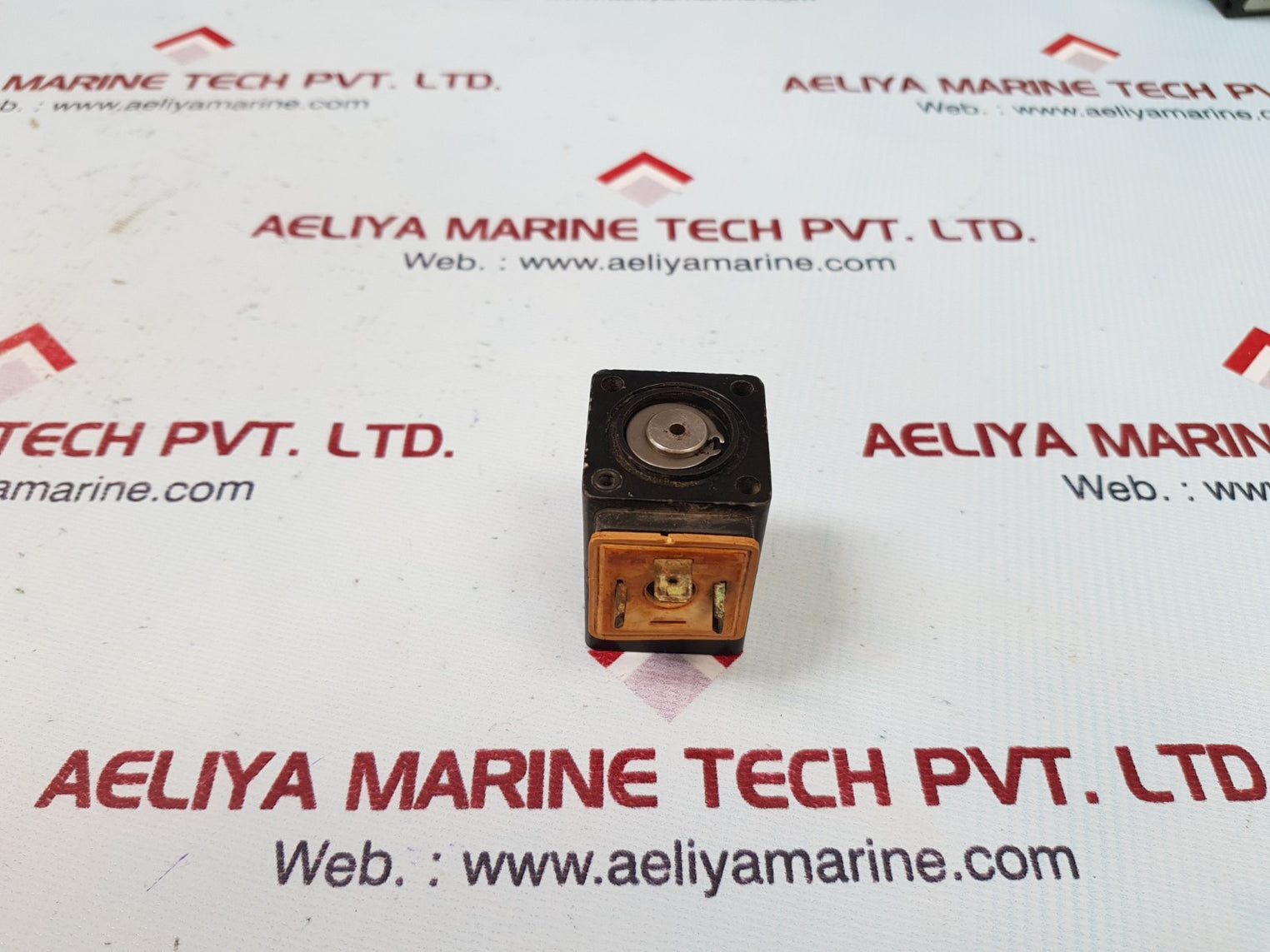 Burkert 304/c 017 solenoid valve 24v