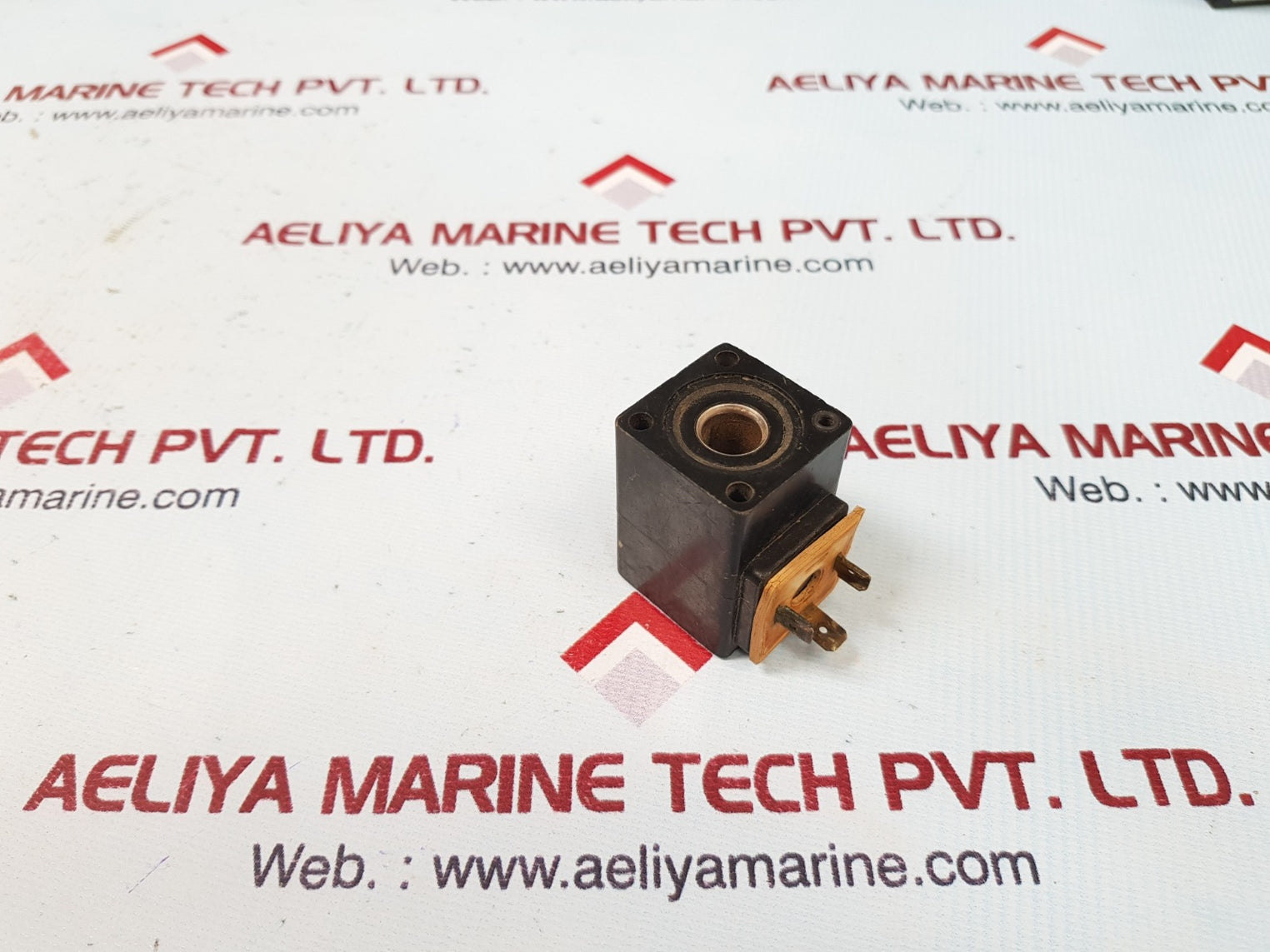 Burkert 304/c 017 solenoid valve 24v