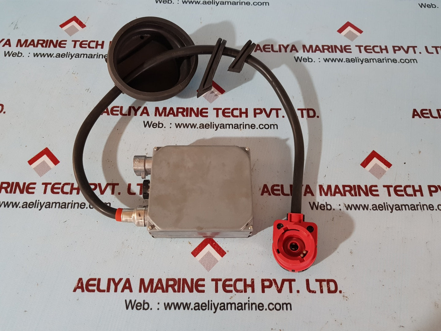 Hella 5dv 007 810-17 xenon ballast control unit