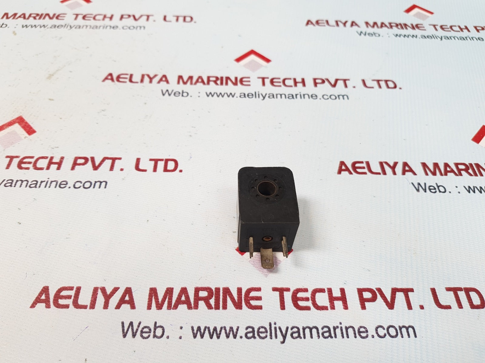 Solenoid coil pri 016
