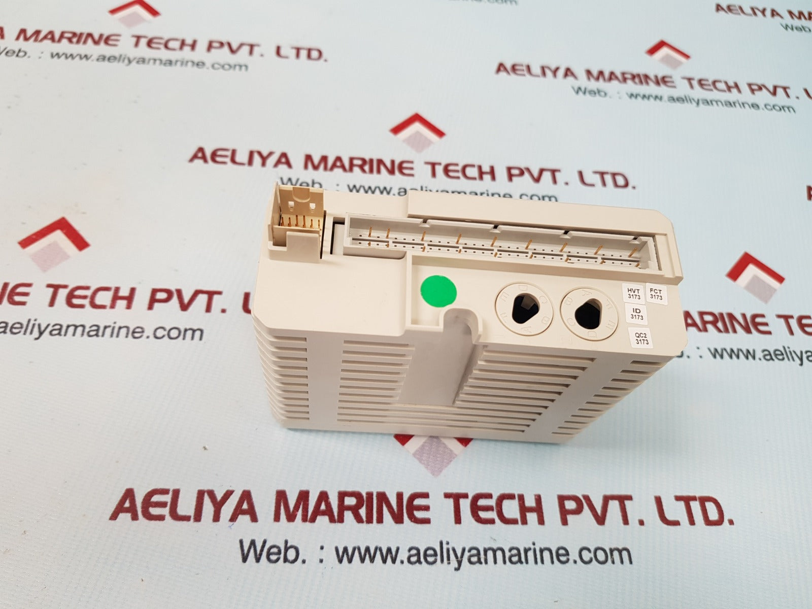 Abb do820 digital ouput relay 8ch 5-250v